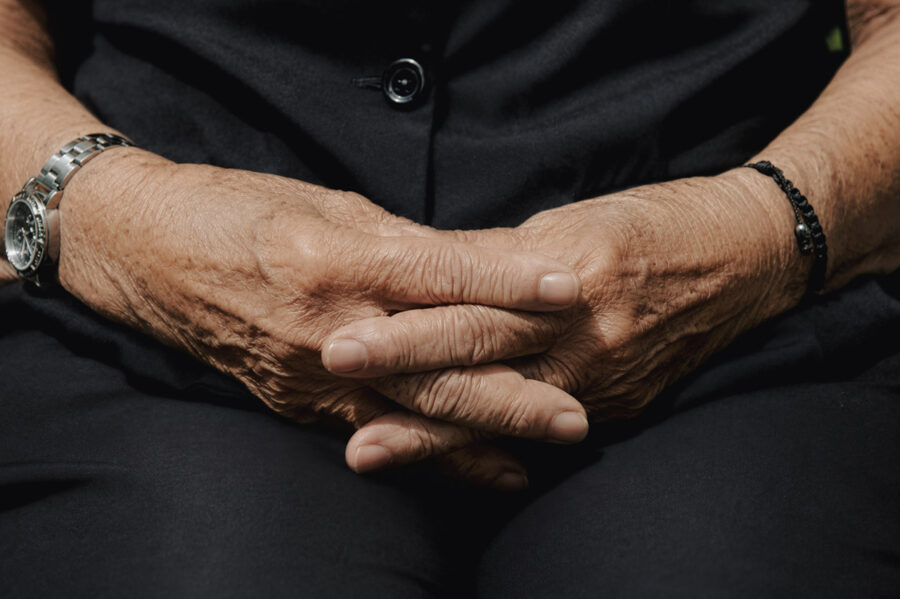 Microbiota intestinal muestra vínculos con el deterioro cognitivo en adultos mayores dominicanos