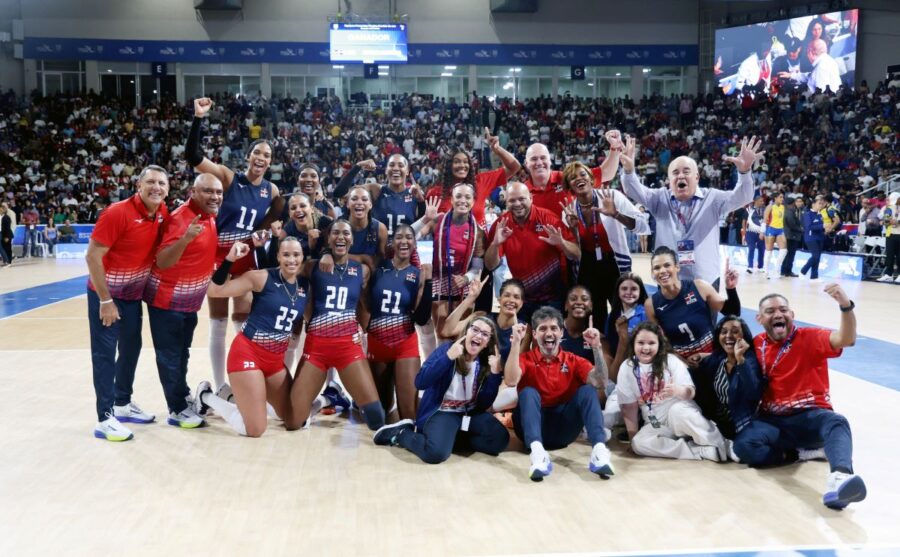 LAS REINAS CAMPEONAS