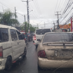 Lluvias provocan gran tapón en Santo Domingo y se esperan más aguaceros esta tarde