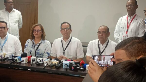 Luis Abinader es proclamado presidente del PRM.jpg.
