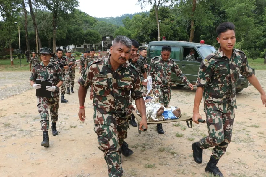 Las autoridades de Nepal elevan a 289 los muertos por la riada masiva