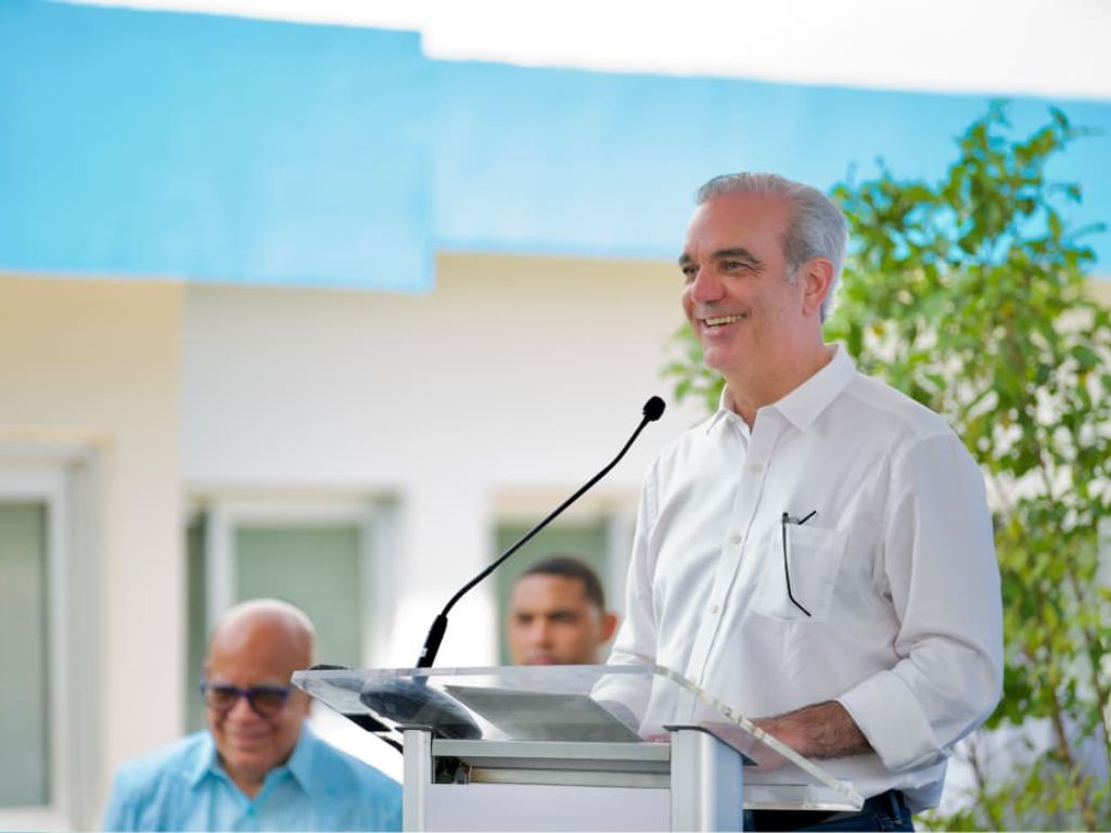 Abinader inaugurará obras de infraestructura vial y un techado este sábado en Independencia