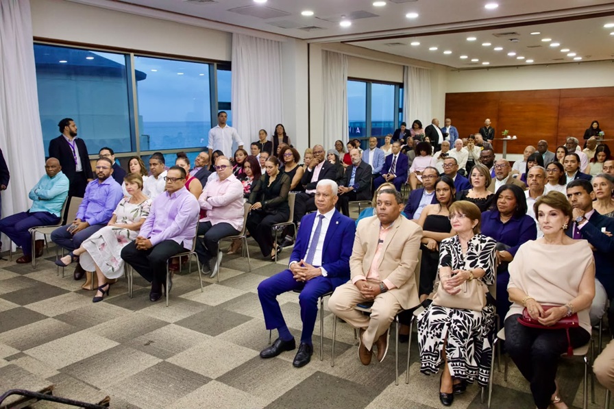 ADOPAE asume nuevos retos de la mano de Fausto Polanco como presidente