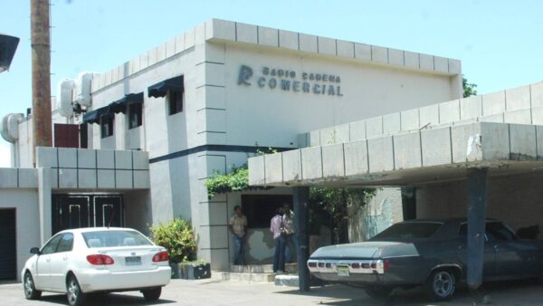 Radio Comercial y Noti-Tiempo