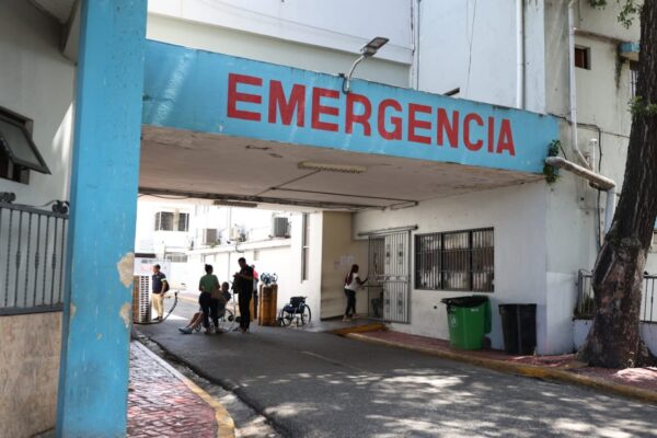 Remozamiento del Hospital Gautier avanza sin afectar servicios a los pacientes. José de León.