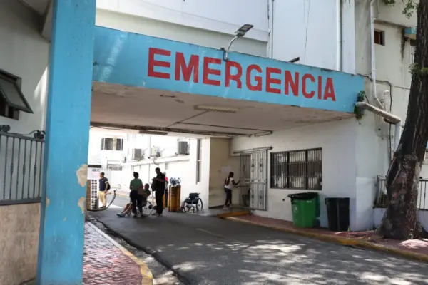 Remozamiento del Hospital Gautier avanza sin afectar servicios a los pacientes. José de León.