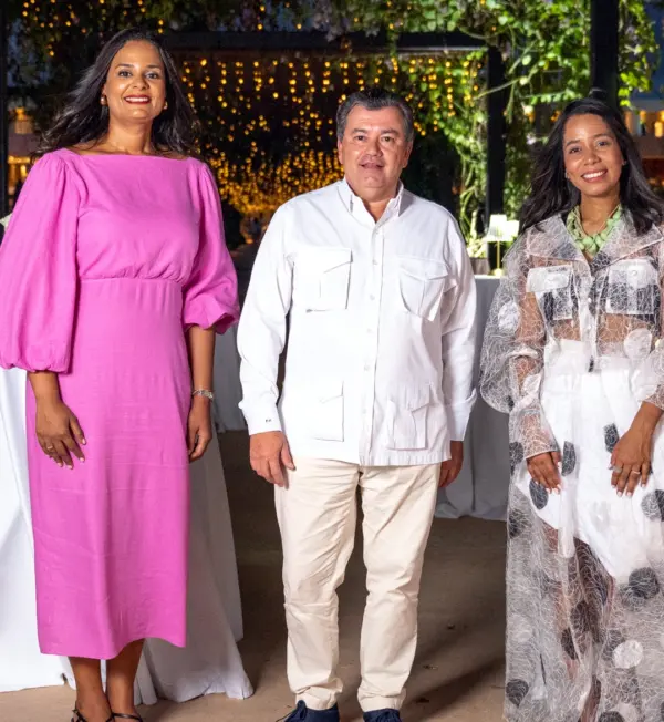 Sarah Agramonte, Pedro Parets y Patricia Acosta.
