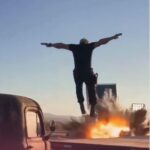 Los 80 no detienen a Sylvester Stallone: realiza escenas de riesgo sin doble de acción