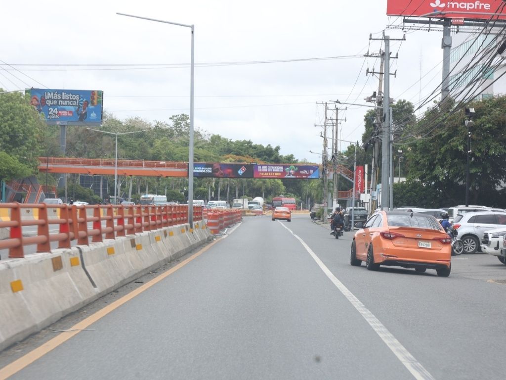 A diferencia del domingo, recorrido de vías DN se elevó 25 a 36 minutos un día laborable