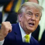 Trump amenaza con bombardear Omán si se interpone en el diálogo con Irán sobre Ormuz