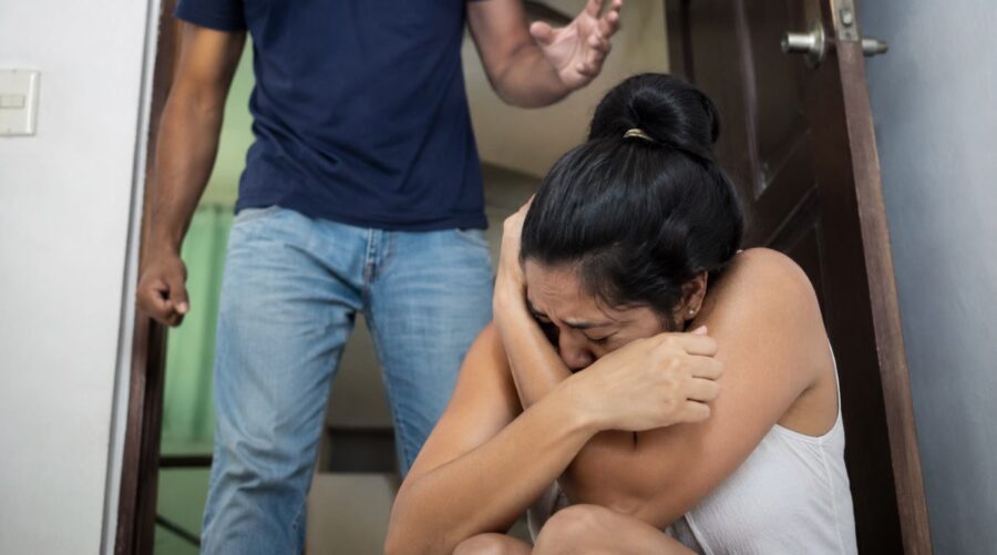 Violencia contra la mujer
