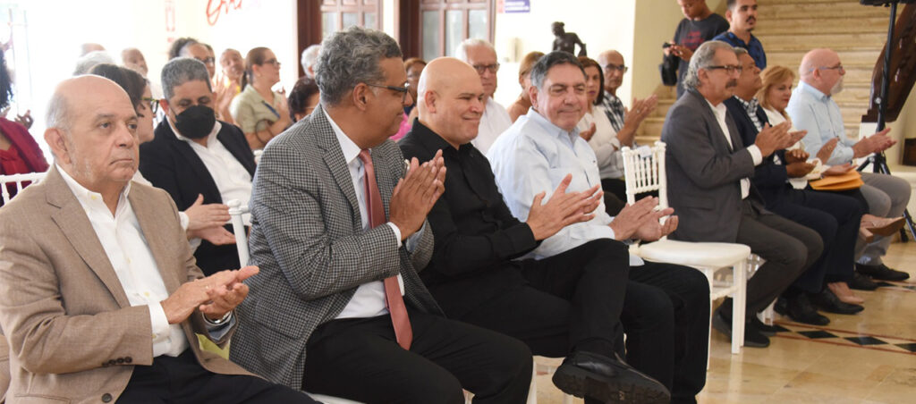 Premios Anuales reconocen siete obras de la literatura y la historia dominicanas