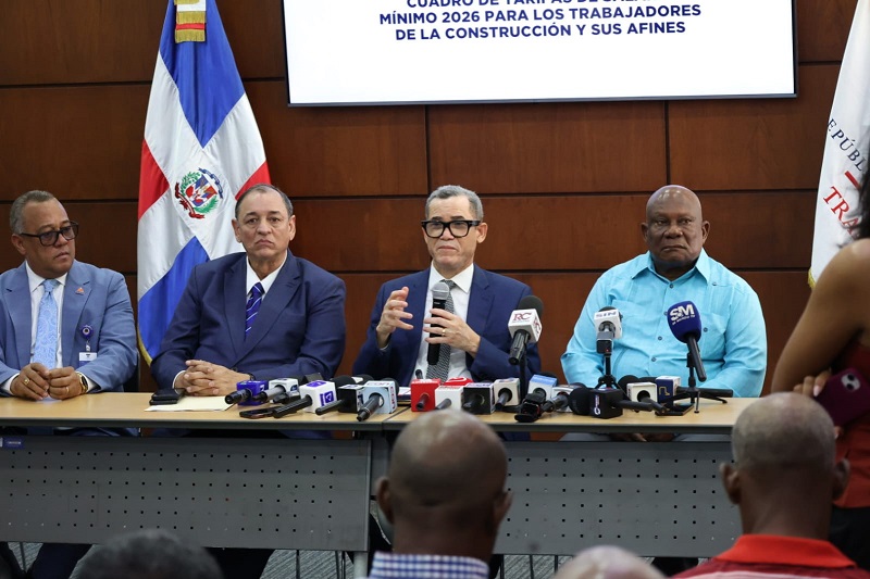 Ministro de Trabajo, Eddy Olivares,