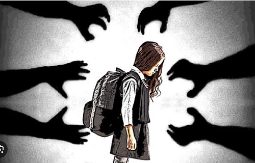 Más allá de las mochilas transparentes: ¿cómo se combate la violencia escolar?