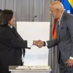 Delcy Rodríguez celebra el «primer paso» en el diálogo entre el chavismo y la oposición