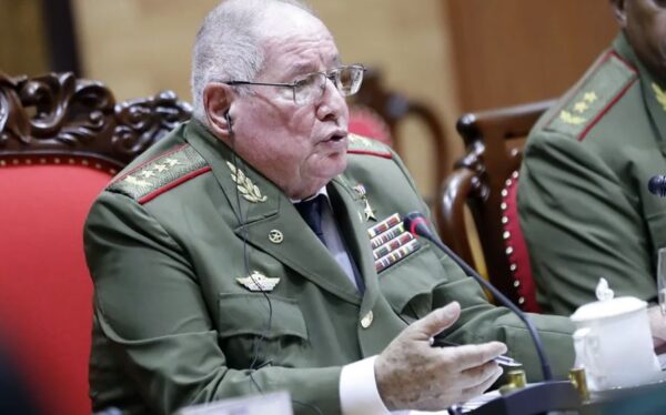 El ministro de las Fuerzas Armadas Revolucionarias de Cuba, Álvaro López Miera, en una fotografía de archivo. EFE/EPA/Luong Thai Linh