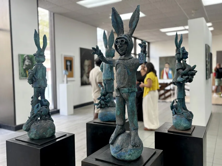 Un homenaje a Bad Bunny desde 32 miradas artísticas en Puerto Rico