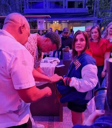 Leah Campos y los influencers: así construye la embajadora de EE. UU. su conexión con las audiencias dominicanas