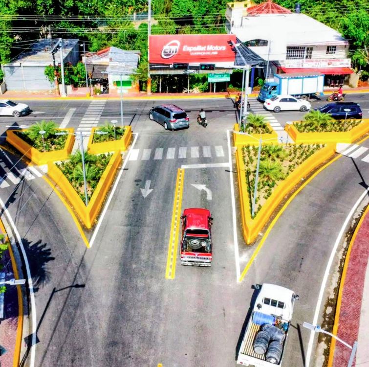 Inauguran distribuidor de tránsito en carreta Sabaneta de Yásica-Moca-Gaspar Hernández