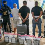 Operativo antinarcótico en San Pedro de Macorís: 26 paquetes de cocaína decomisados y varios arrestos