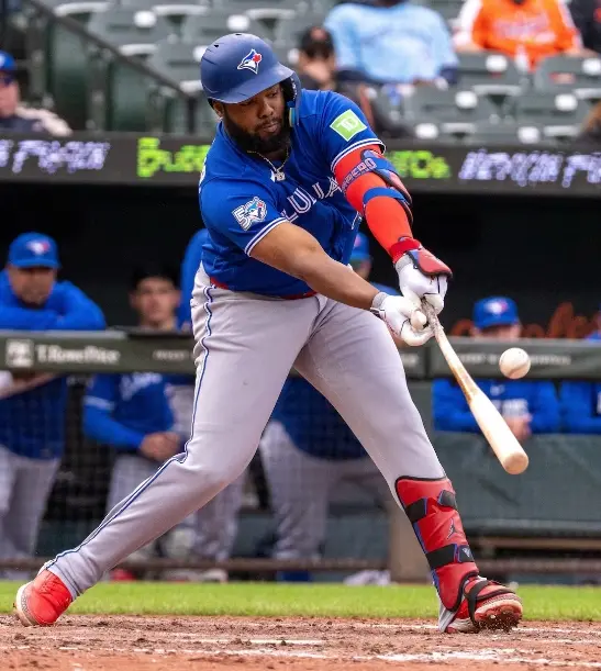 Vladimir Guerrero Jr. cambió  la mecánica de bateo.