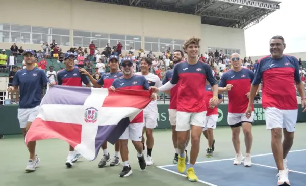 Parte del equipo dominicano de Copa Davis que accionó en febrero de este año ante Letonia.