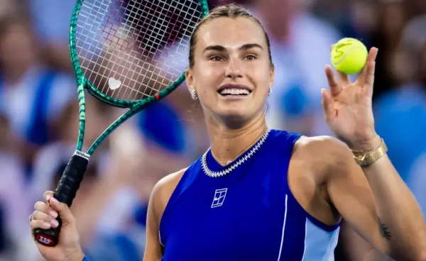 Aryna Sabalenka, sigue trillando el camino del triunfo en el Abierto de Tenis de los EU.