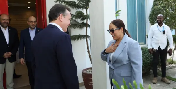 La reunión  de los cancilleres se celebró en las  instalaciones del Parque Industrial CODEVI, en Dajabón.