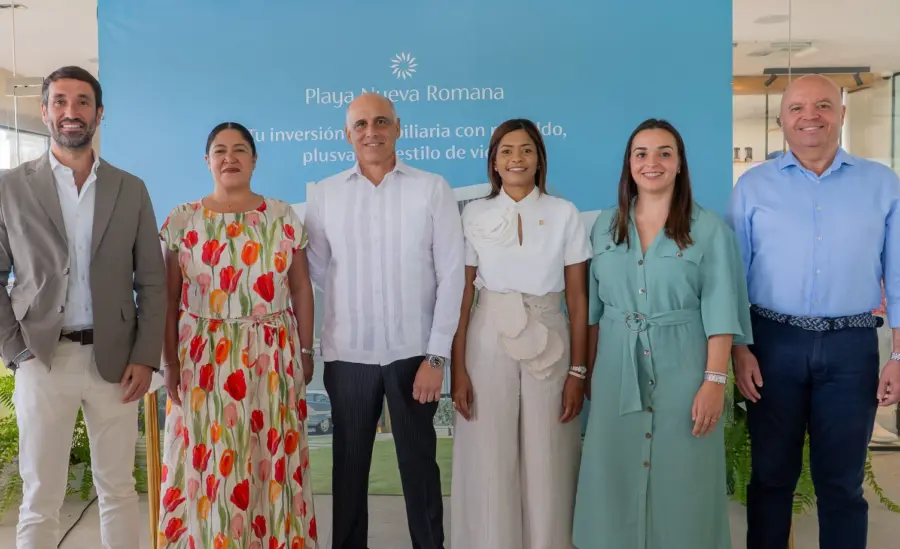 Javier Penilla, Rosa Lily Zapata, Francisco Soto, Karina Vallejo, Verónica Hernández y Jesús Durán.