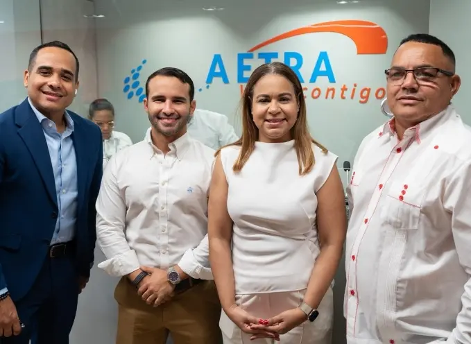 Angel Xaviel Peña, Francisco Jiménez, Lissi Hiciano y Luis José Hilario.
