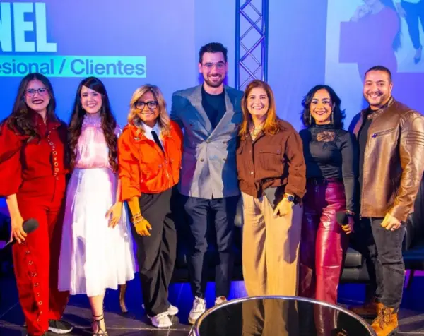 Clayra Morales, Jennifer Terrero, Massiel Almonte, Francisco Montalvo, Edith Smester, Ciara Matos y Douglas Castillo.