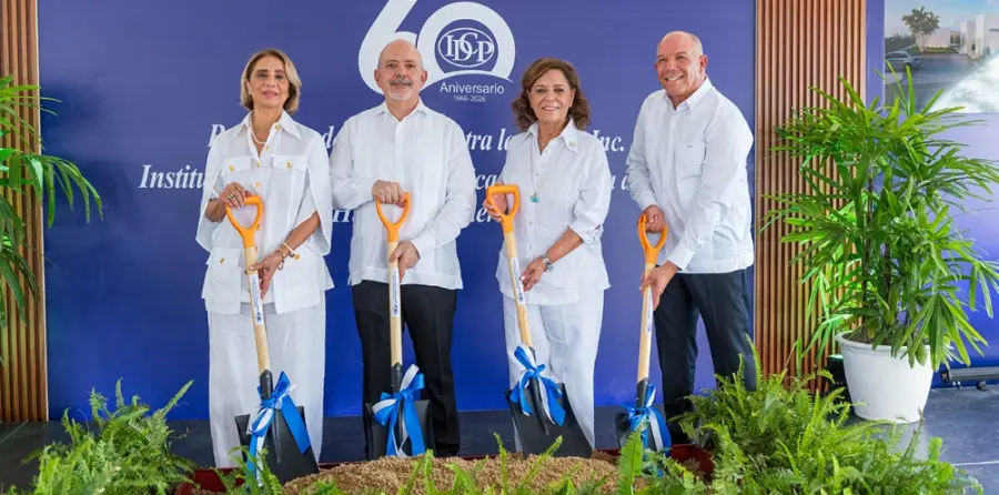 La  unidad es construida en terrenos donados por Central Romana Corporation, Ltd.