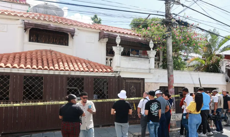 La residencia donde fue encontrada sin vida Zeneida Socorro Castillo  permanece bajo investigación.  José de León