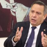 Luis Henry Molina plantea reducir juicios y limitar la prisión preventiva
