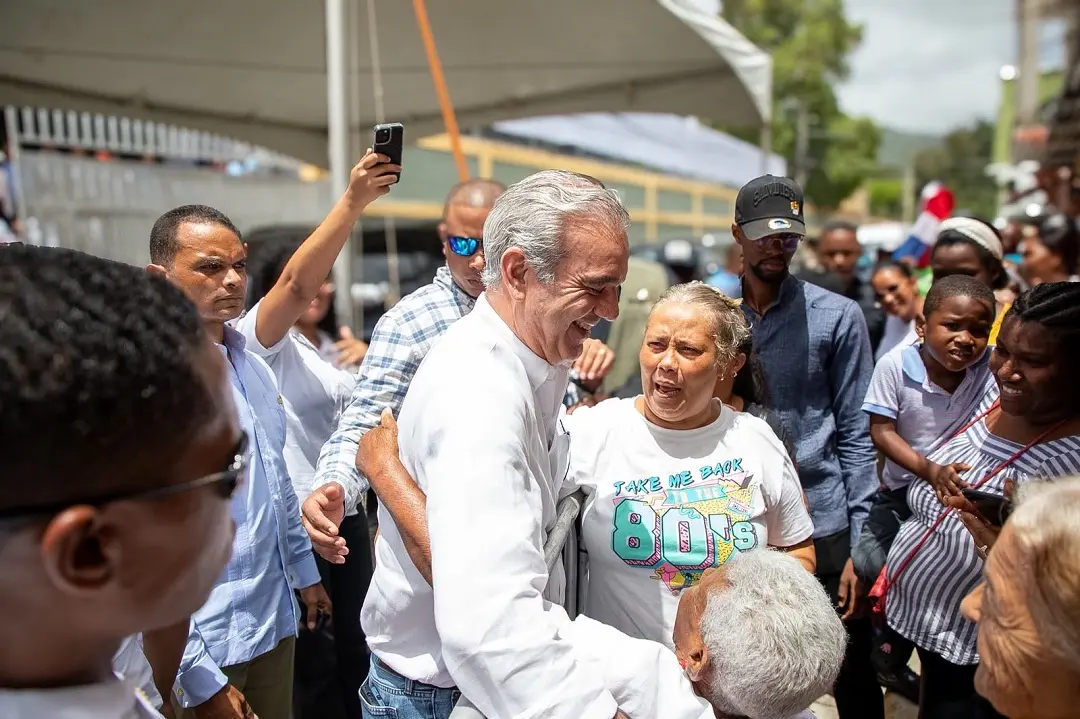 Abinader inicia este lunes agenda de tres días en Santiago con reuniones