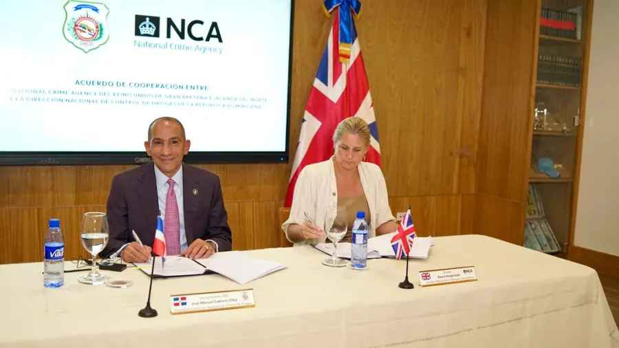 DNCD y Reino Unido fortalecen cooperación contra el narcotráfico y el crimen organizado transnacional