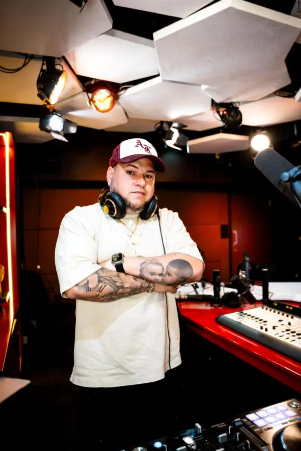 DJ Scuff: el fenómeno detrás de los millones de reproducciones en YouTube