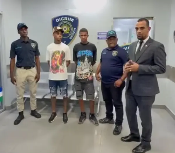 Delincuentes se entregan