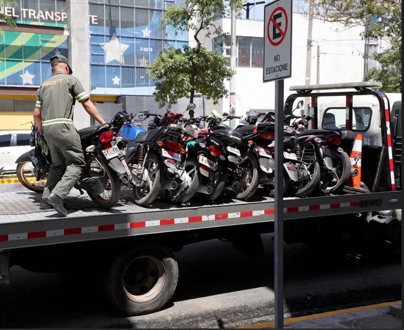 INTRANT y DIGESETT aprietan el cerco: 158 motociclistas fiscalizados en solo dos días