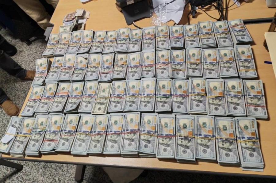 Dolares decomisados DGA