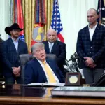 Trump justifica a JD Vance por negar que hay una guerra en Irán: ‘’Es un conflicto menor’’