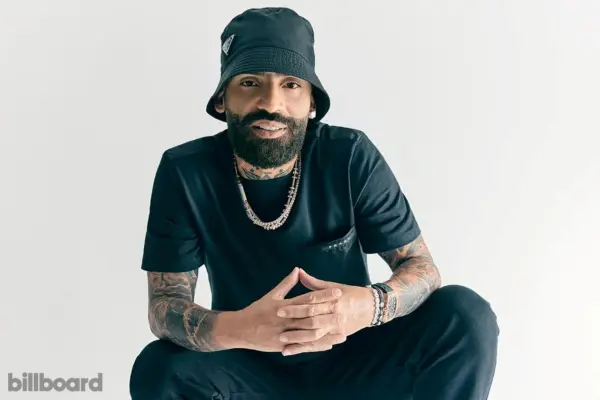 El  artista urbano Arcángel termina en su isla.