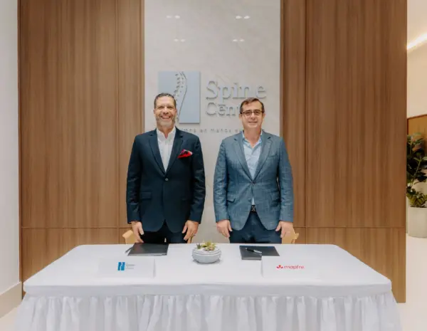 Ulises Acosta y Faustino Pérez, ejecutivos de ambas empresas.
