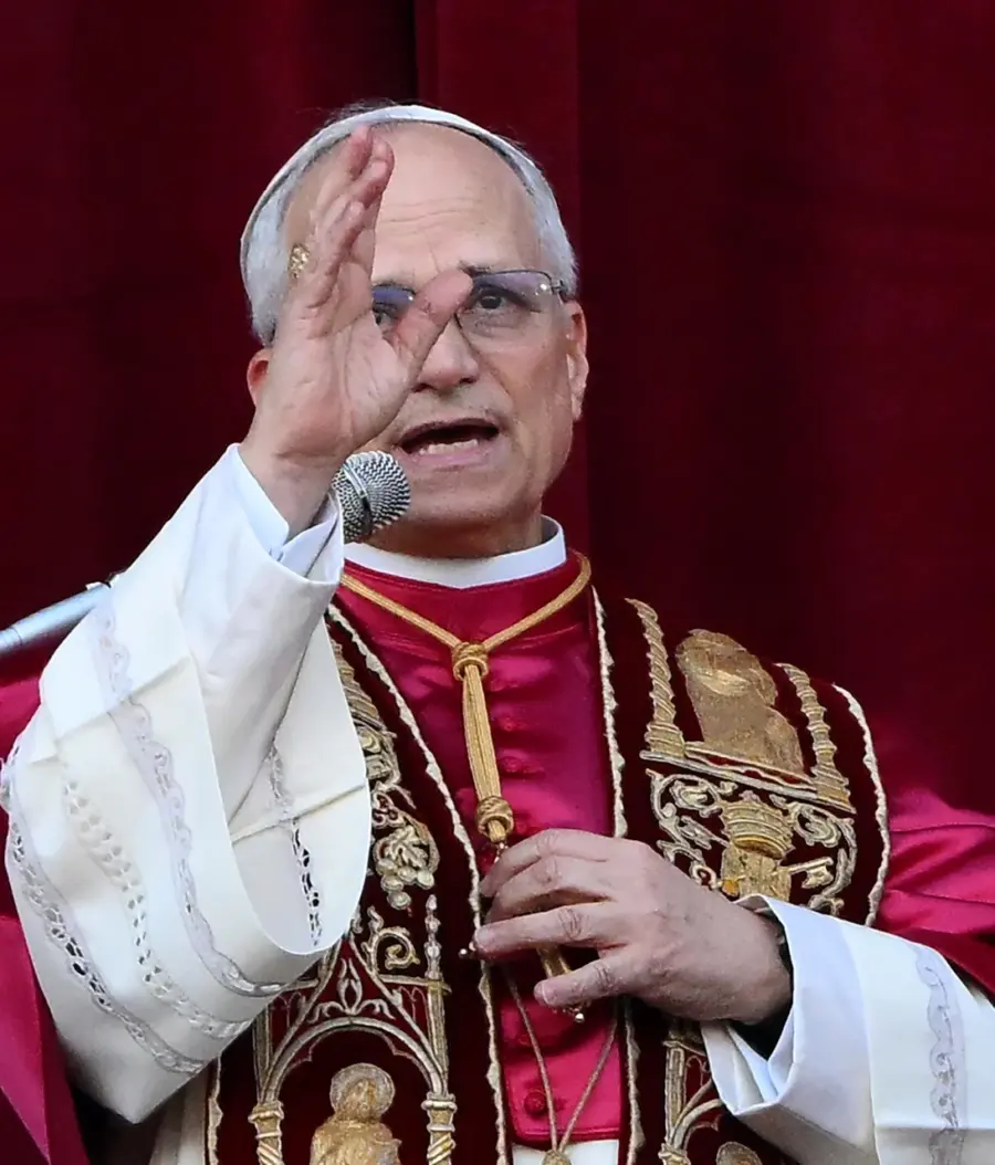 El papa pide rezar por el agua, "un derecho sin fronteras" convertido en mercancía