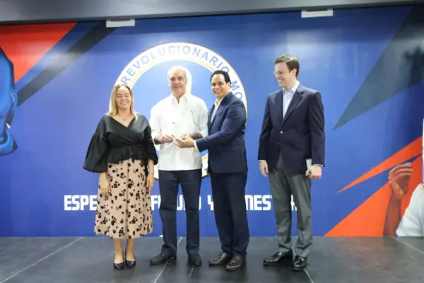 Escuela de Formación del PRM