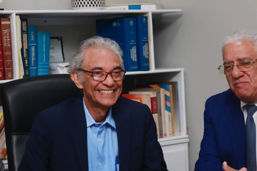 Expresidente de Andeclip, Rafael Mena, aseguró que nueva directiva continuará defendiendo la sostenibilidad del sector. Elieser Tapia.
