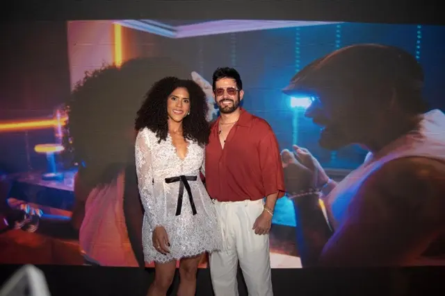 Manny Cruz logró el sí de Juan Luis Guerra y estrenaron el tema “Nieve en verano”