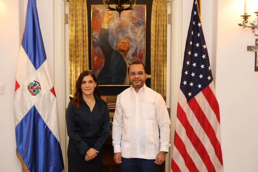 Jimmy Rosario Bernard y Leah F. Campos