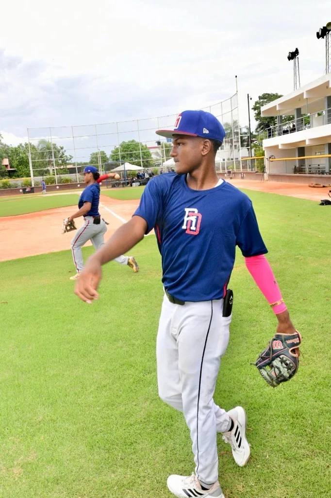 Joven de la Selección dominicana U15 durante practica. Fuente externa.