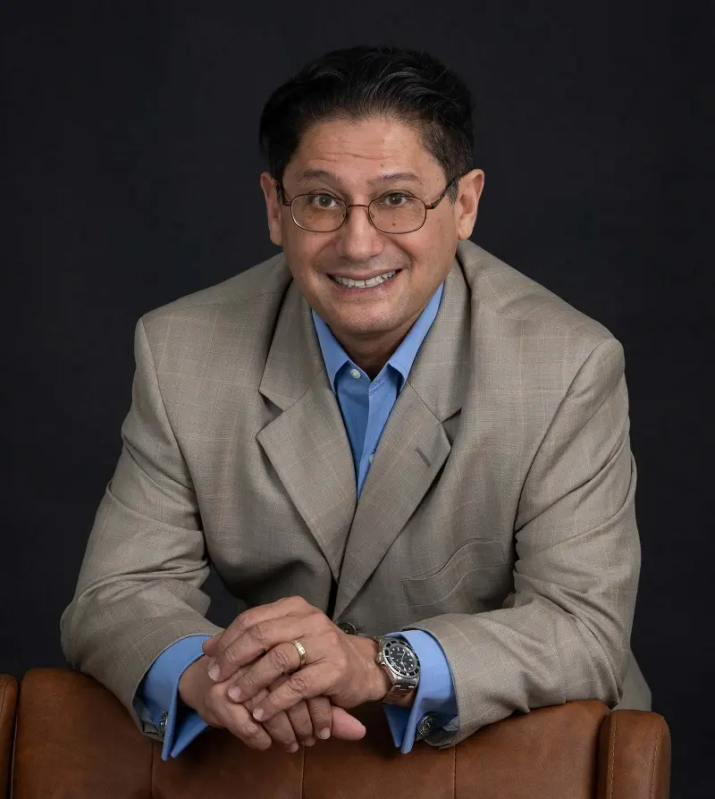 Luis G. Castillo, experto reconocido en financiamiento de comercio internacional (1)